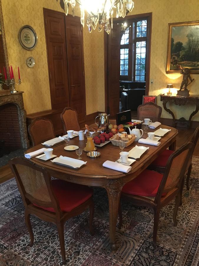 Manoir De La Graviere Bed and Breakfast Mouzon  Buitenkant foto